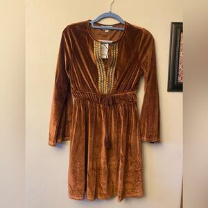 Luukse velvet boho dress in rust brown Velvet Dress with Embroidered Detail 🆕